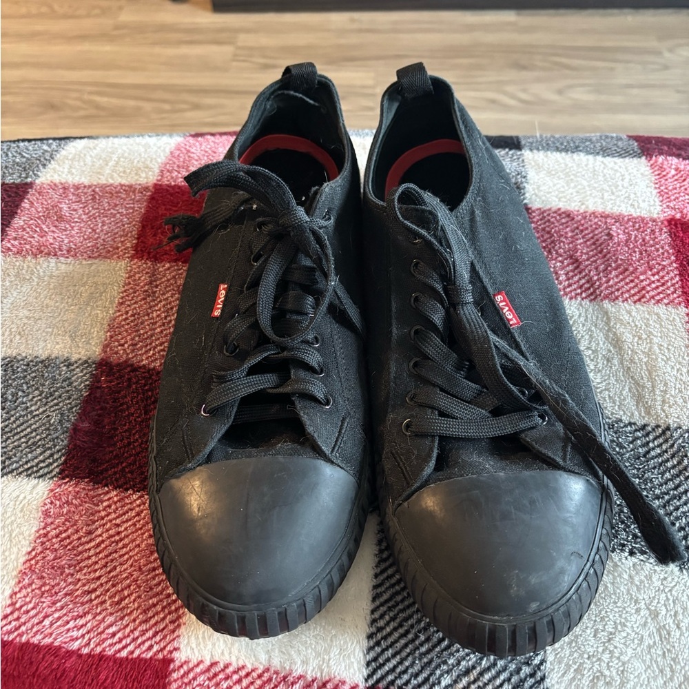 Levi's Black Canvas Men's Sneakers